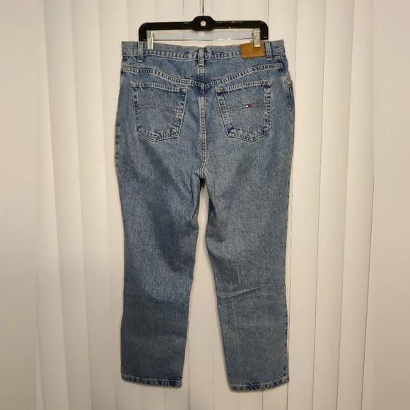 Tommy Hilfiger Straight Leg Denim Jeans - Picture 2 of 4